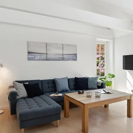 בית נופש 3 Bedroom Gorgeous In *